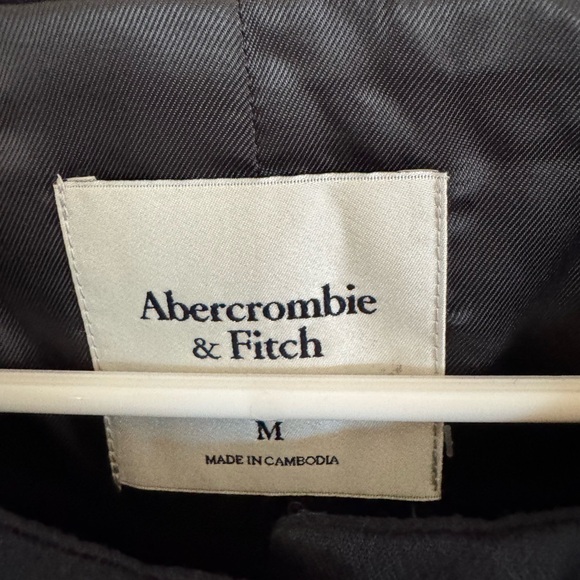 NWT Abercrombie & Fitch black collarless blazer size medium - Picture 2 of 8